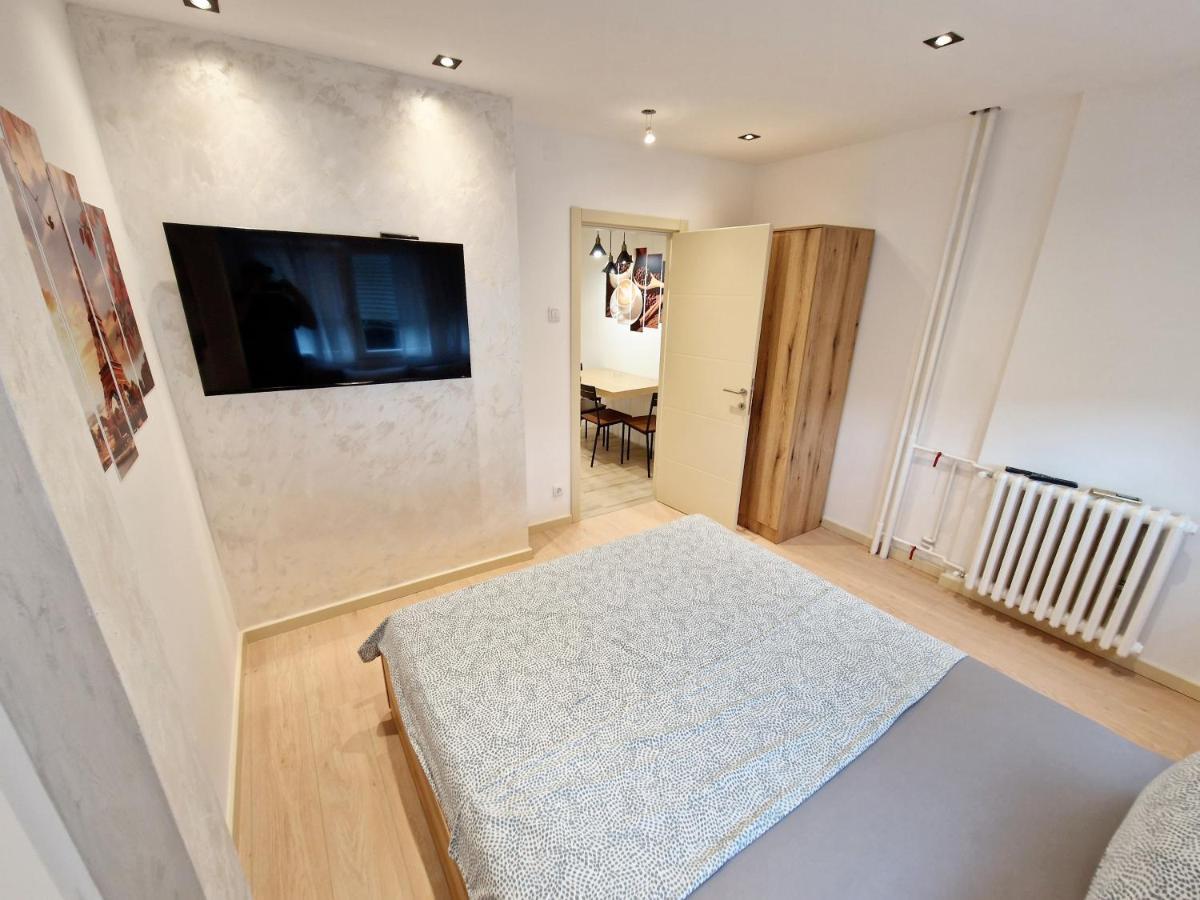 Apartmani Paku Belgrado Exterior foto
