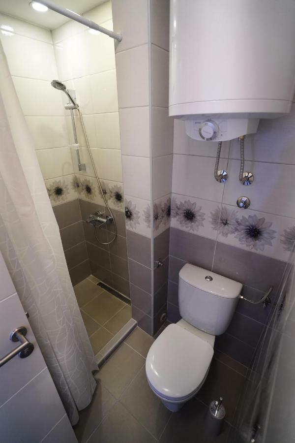 Apartmani Paku Belgrado Exterior foto